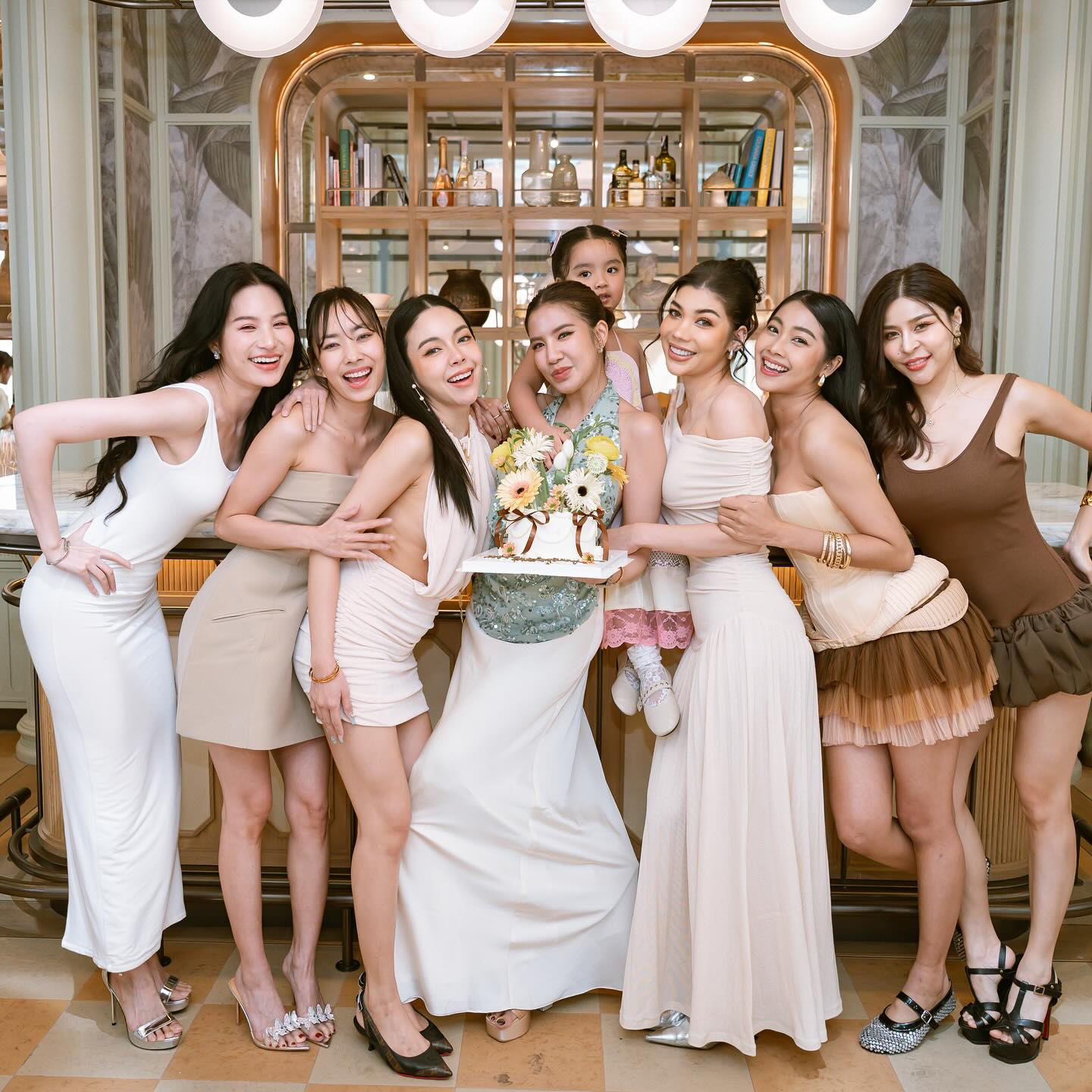 ใบเตย - สุธีวัน ทวีสิน