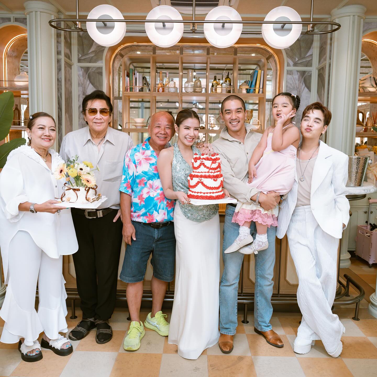 ใบเตย - สุธีวัน ทวีสิน