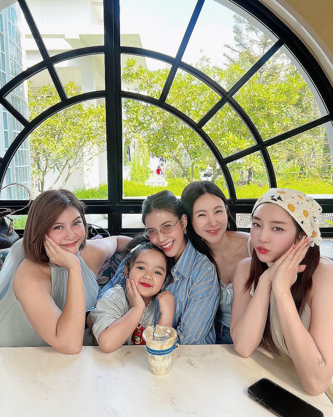 ใบเตย - สุธีวัน ทวีสิน