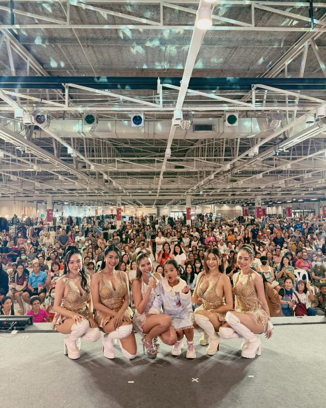 ใบเตย - สุธีวัน ทวีสิน
