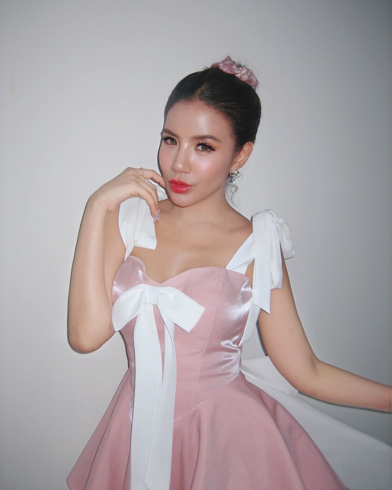 ใบเตย - สุธีวัน ทวีสิน