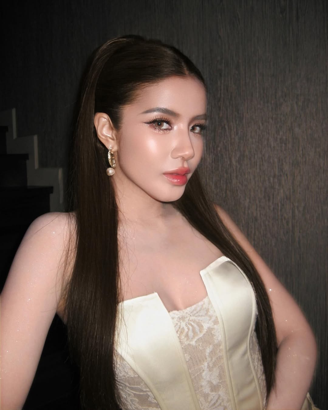 ใบเตย - สุธีวัน ทวีสิน