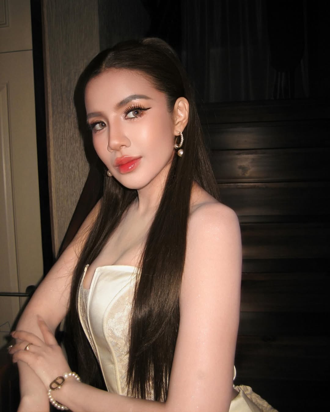 ใบเตย - สุธีวัน ทวีสิน