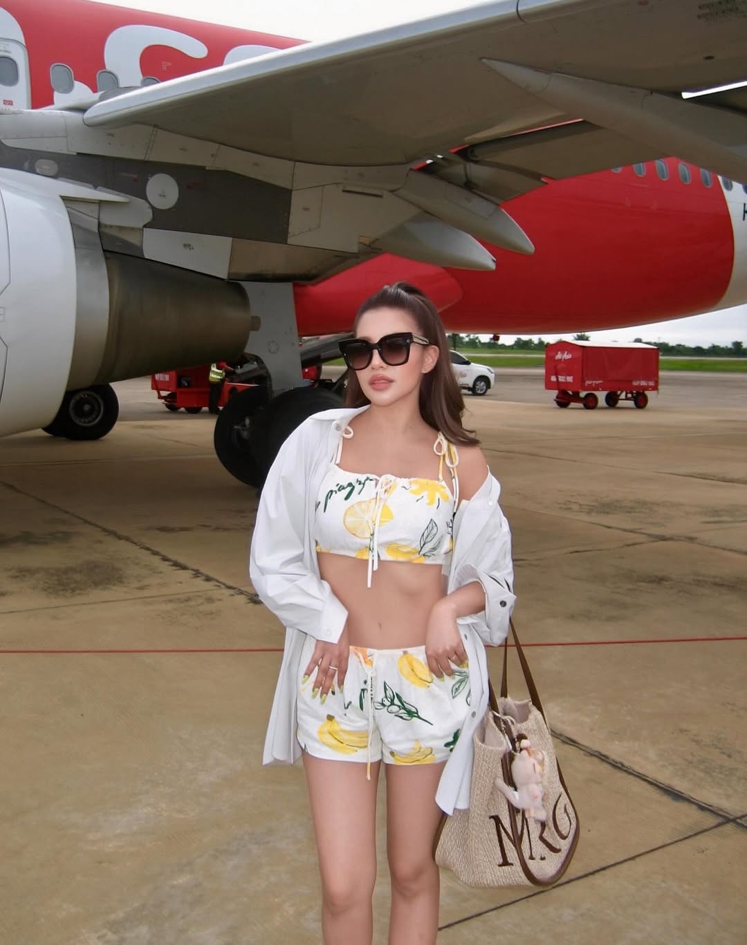 ใบเตย - สุธีวัน ทวีสิน