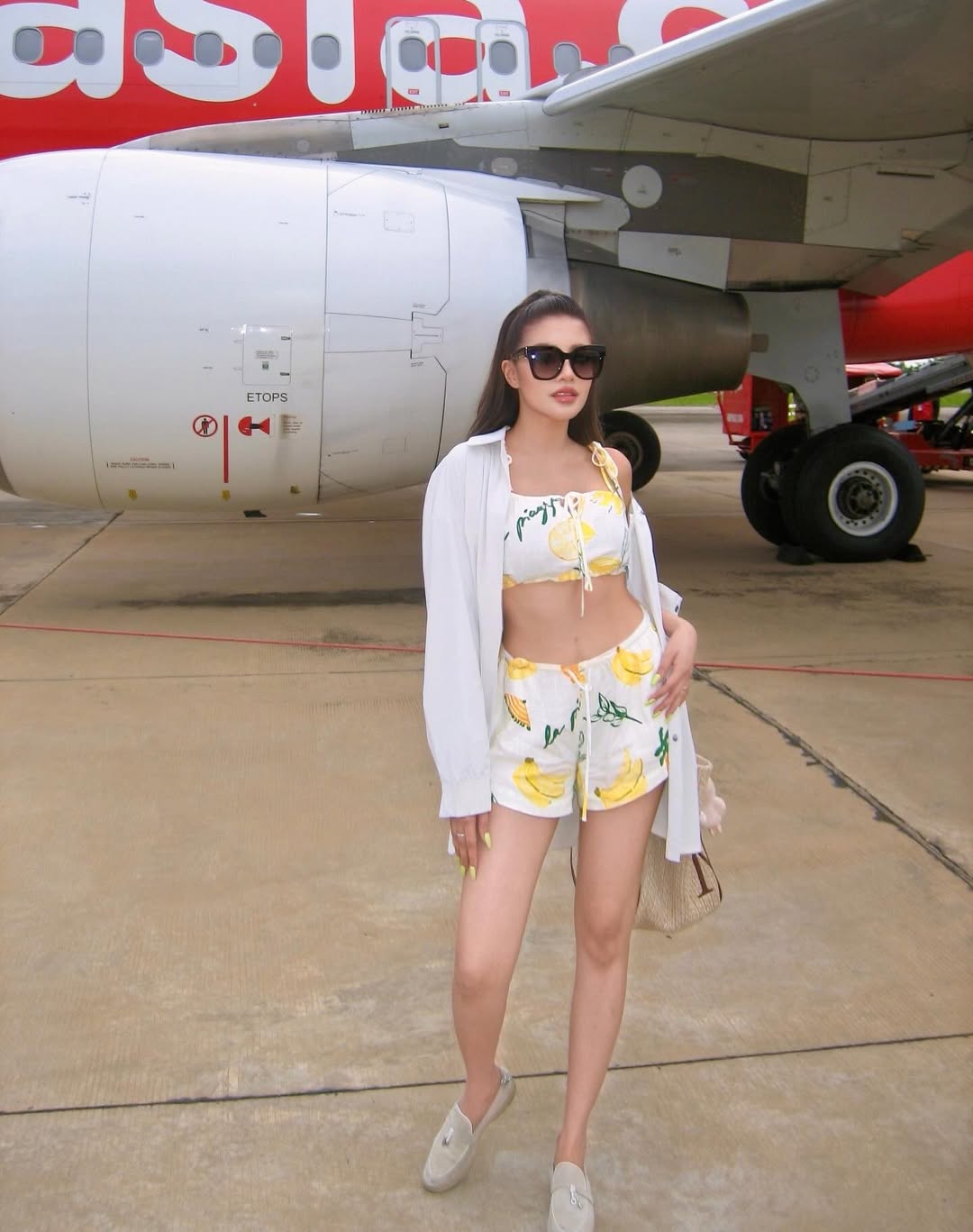 ใบเตย - สุธีวัน ทวีสิน