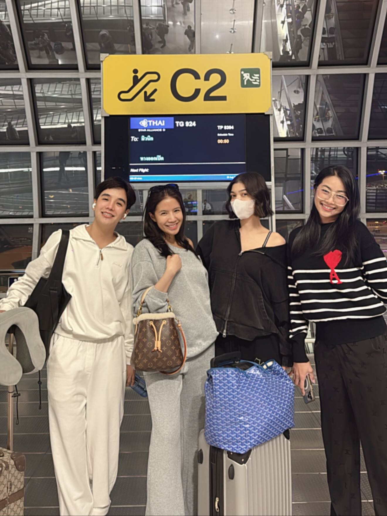 ใบเตย - สุธีวัน ทวีสิน