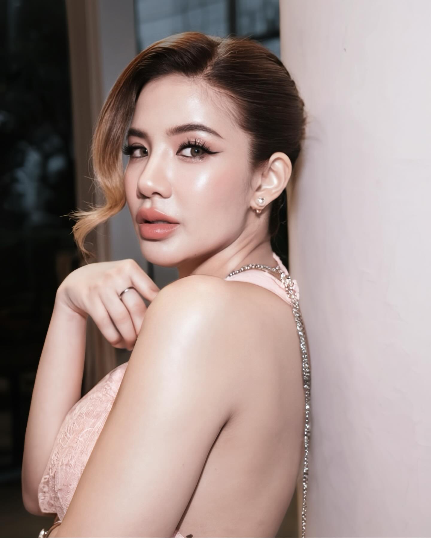 ใบเตย - สุธีวัน ทวีสิน