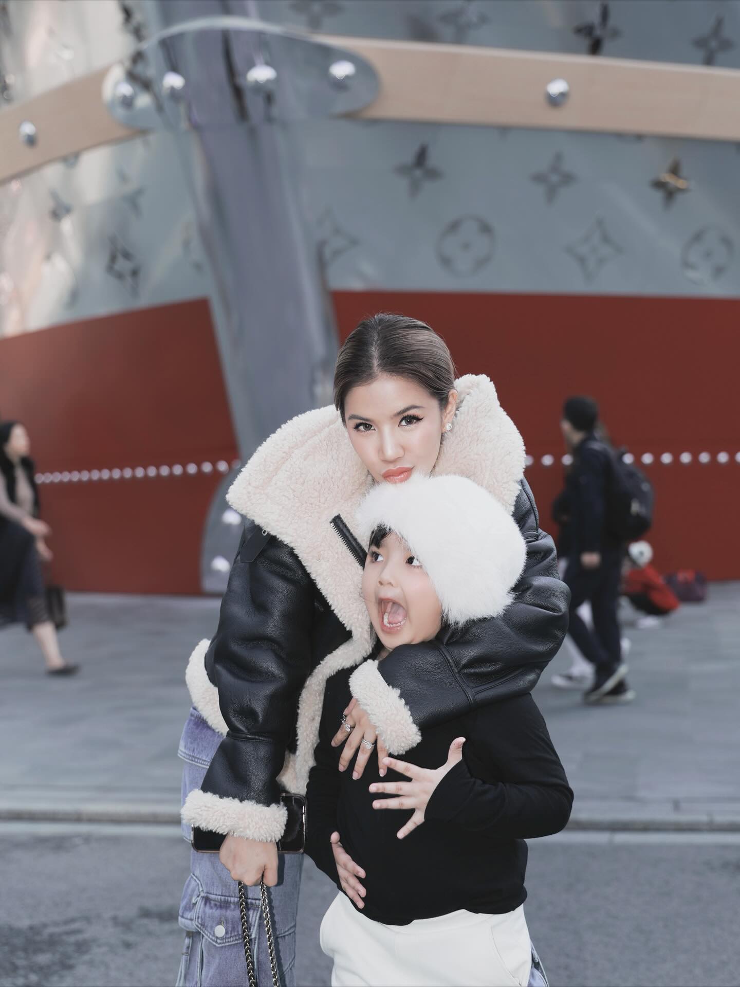 ใบเตย - สุธีวัน ทวีสิน