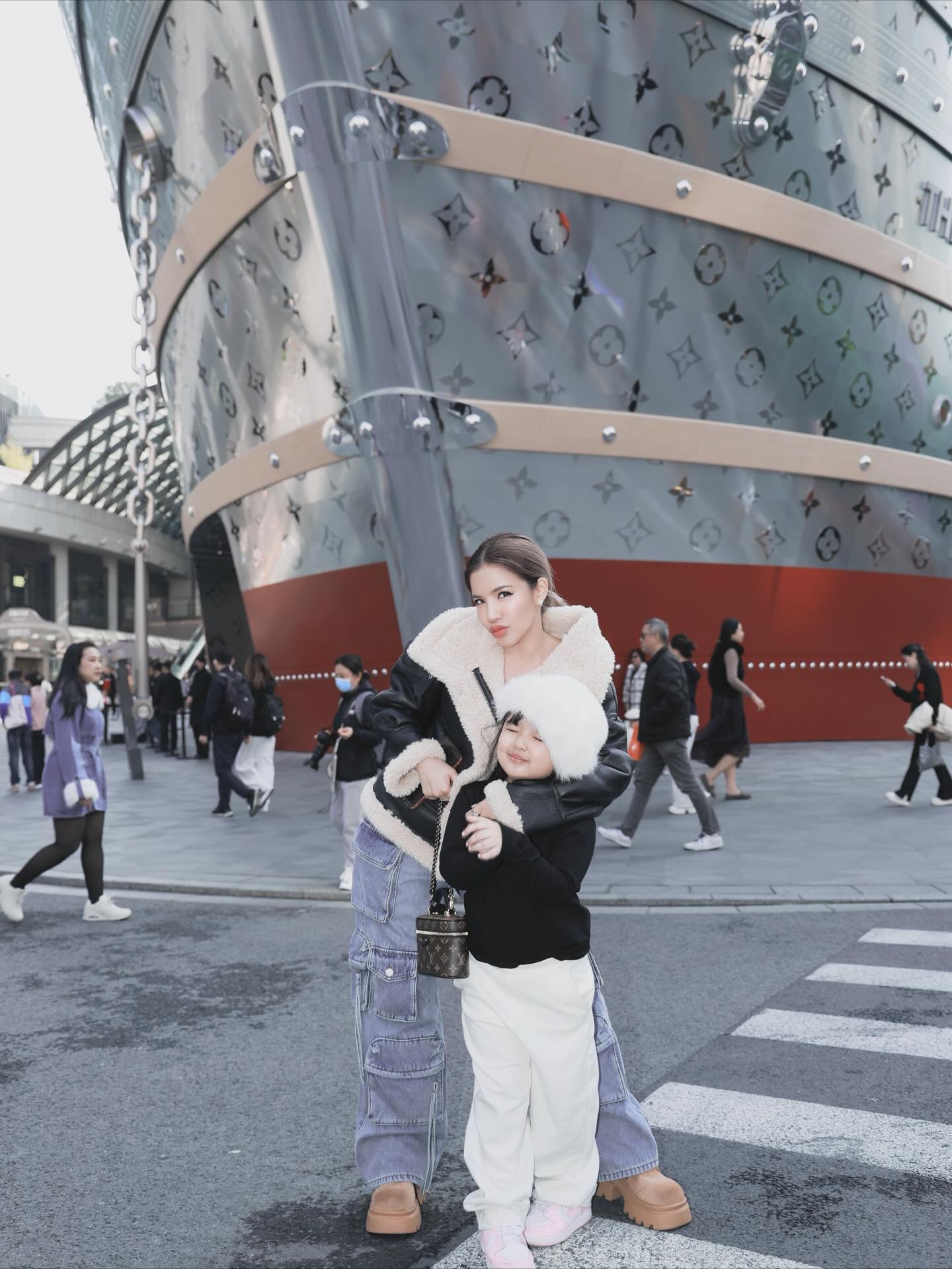 ใบเตย - สุธีวัน ทวีสิน