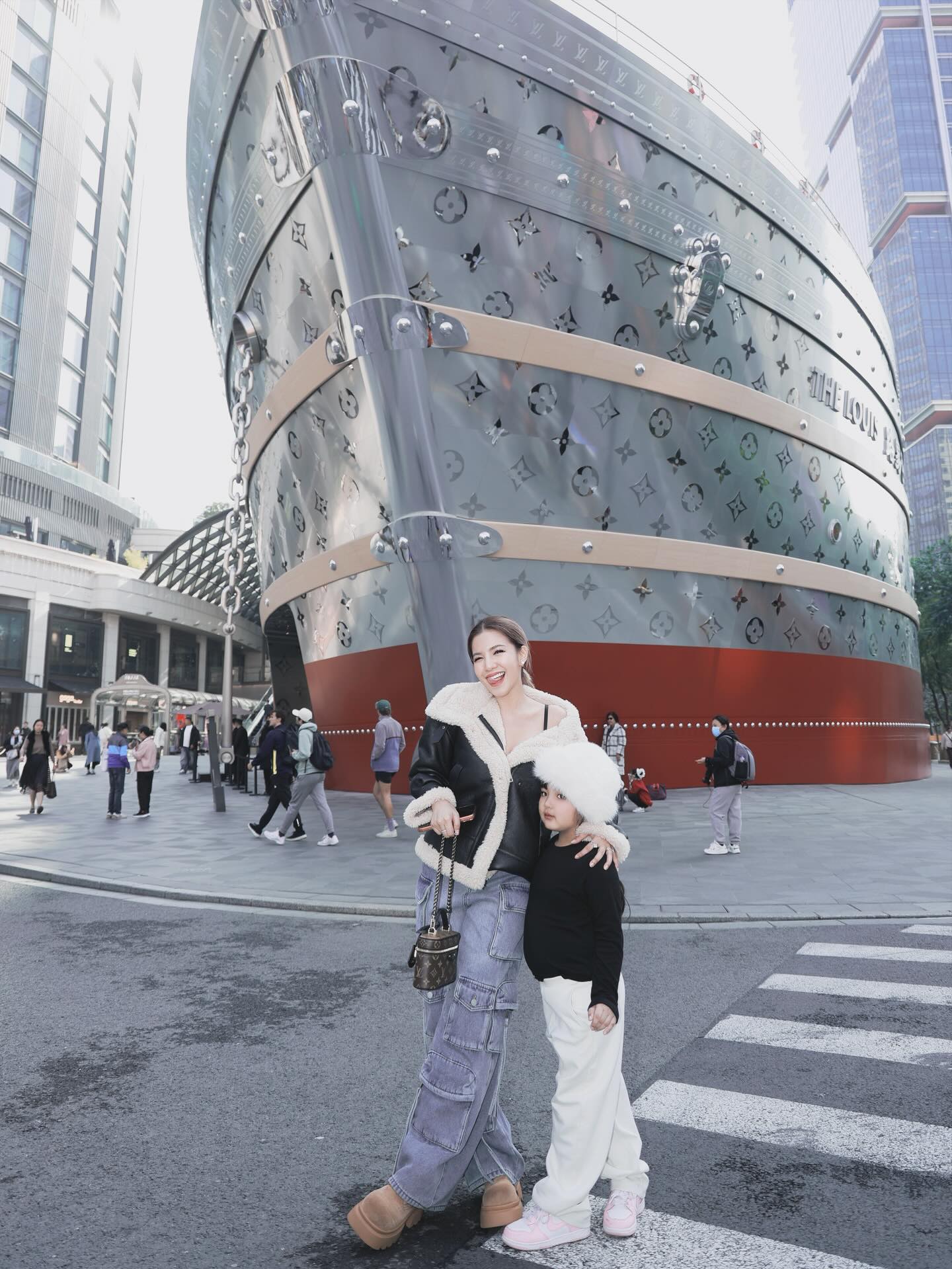 ใบเตย - สุธีวัน ทวีสิน