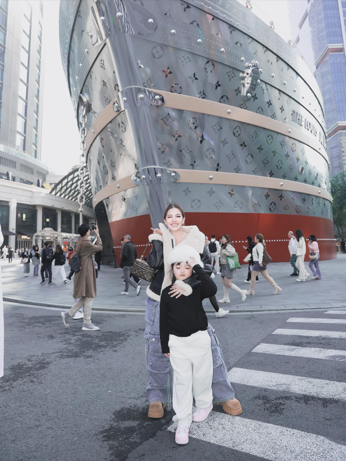 ใบเตย - สุธีวัน ทวีสิน