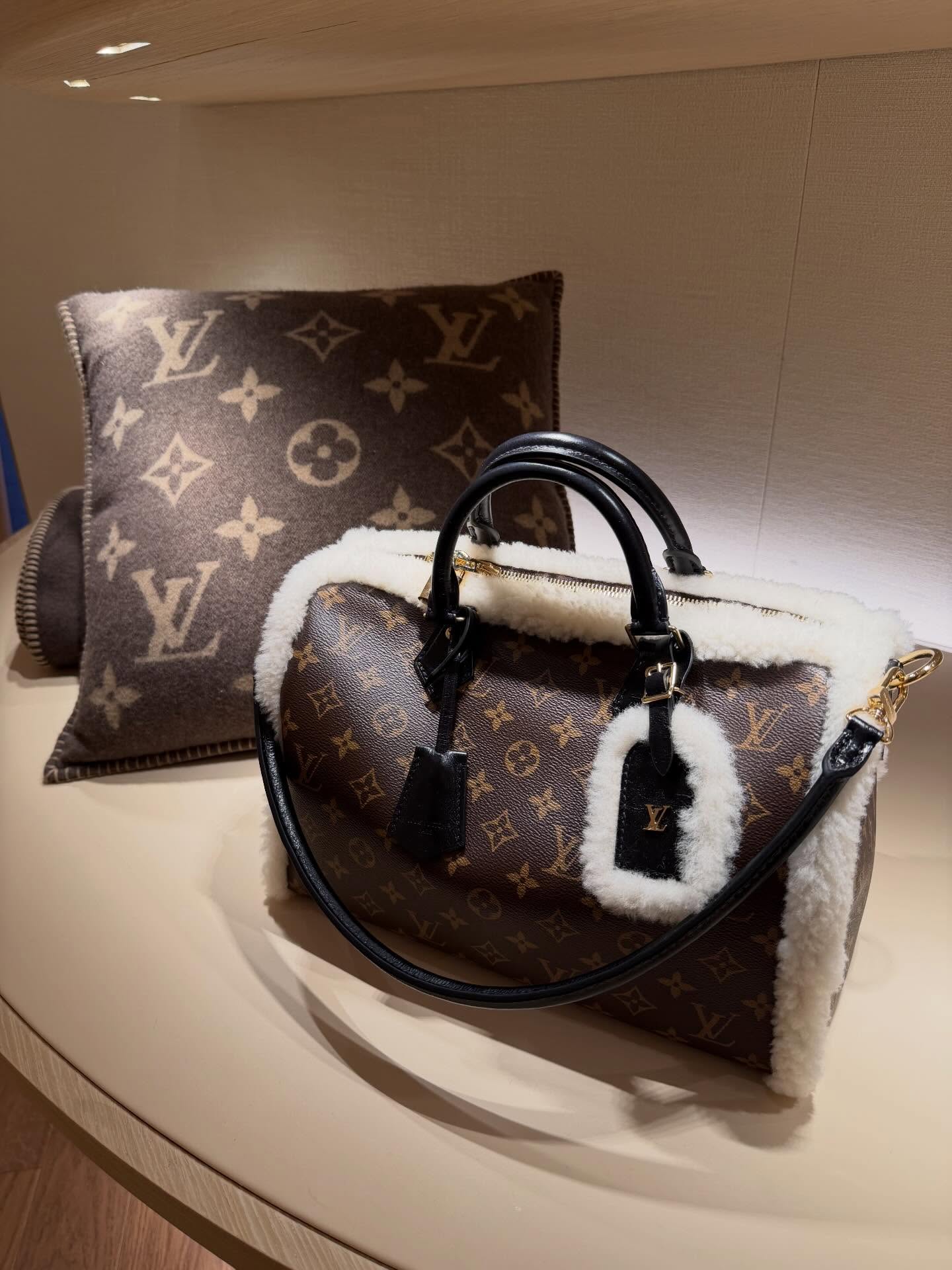 ใบเตย - สุธีวัน ทวีสิน