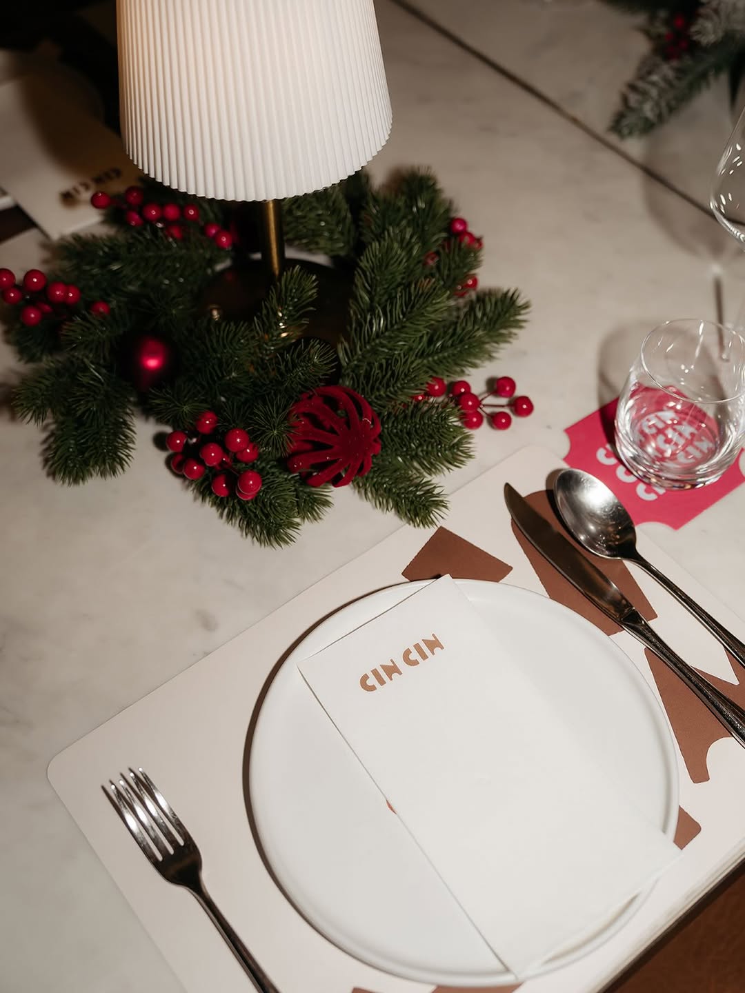 ใบเตย - สุธีวัน ทวีสิน