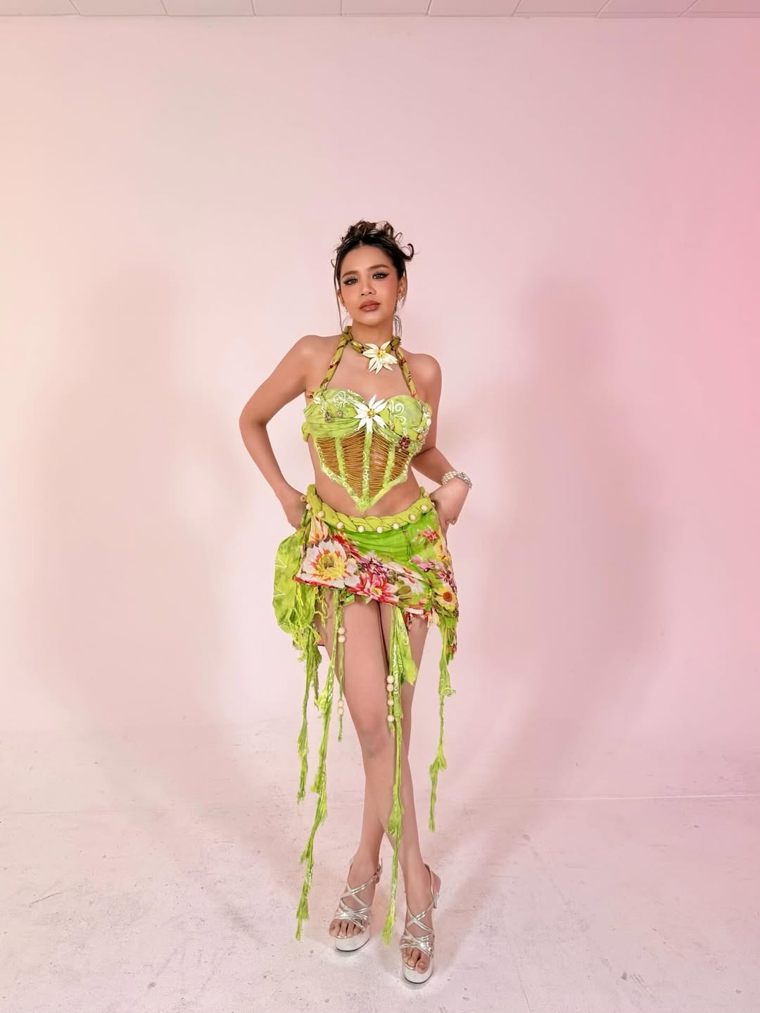 ใบเตย - สุธีวัน ทวีสิน