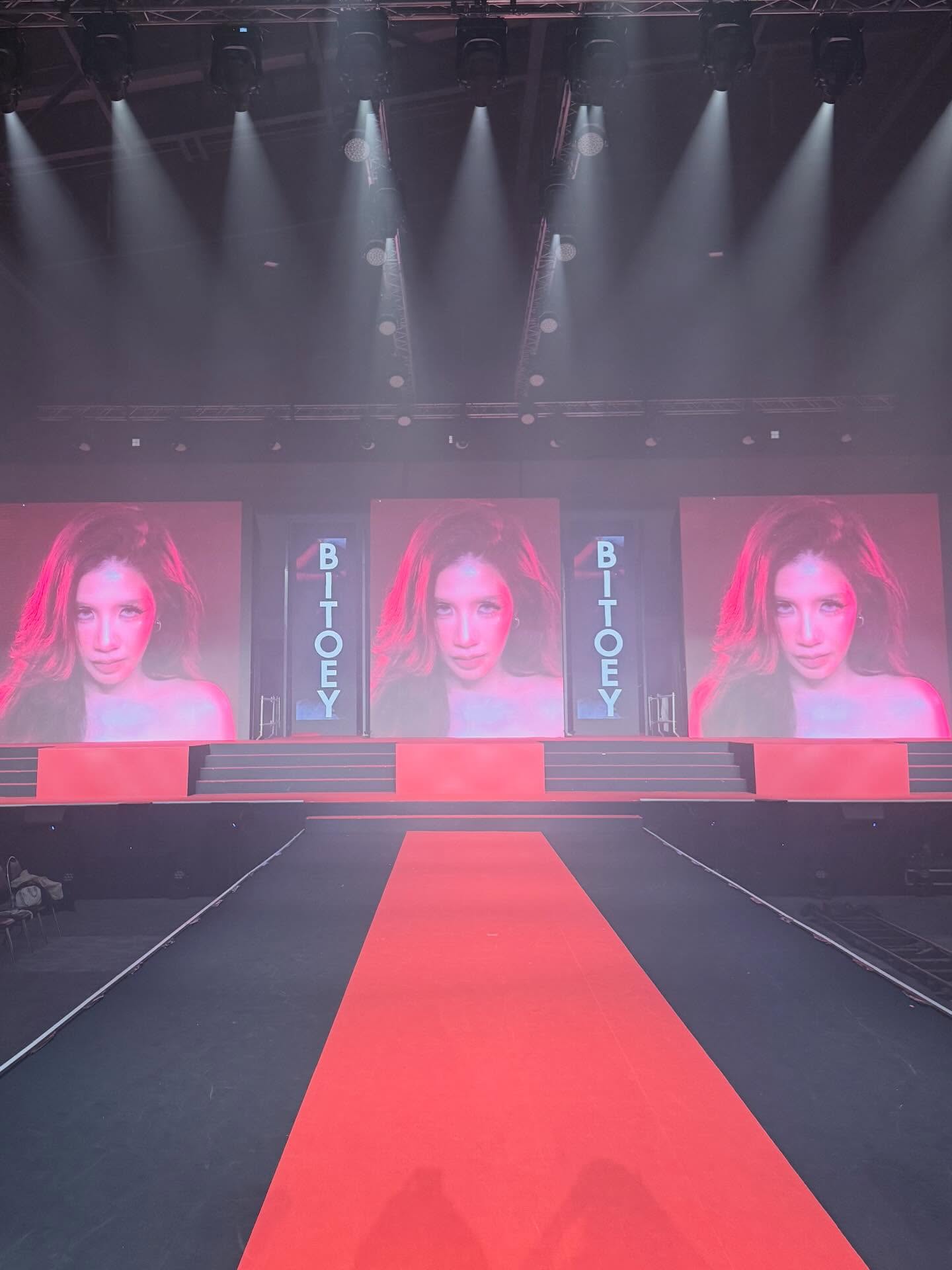 ใบเตย - สุธีวัน ทวีสิน