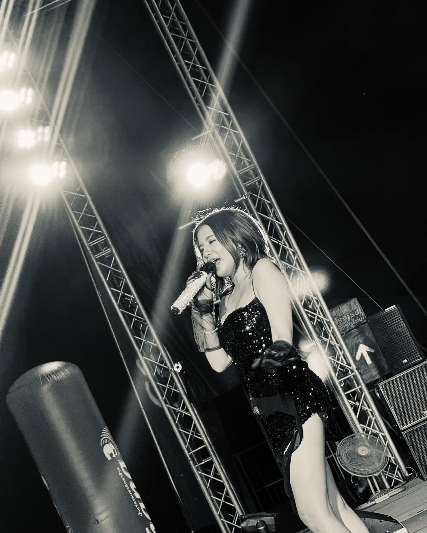 ใบเตย - สุธีวัน ทวีสิน