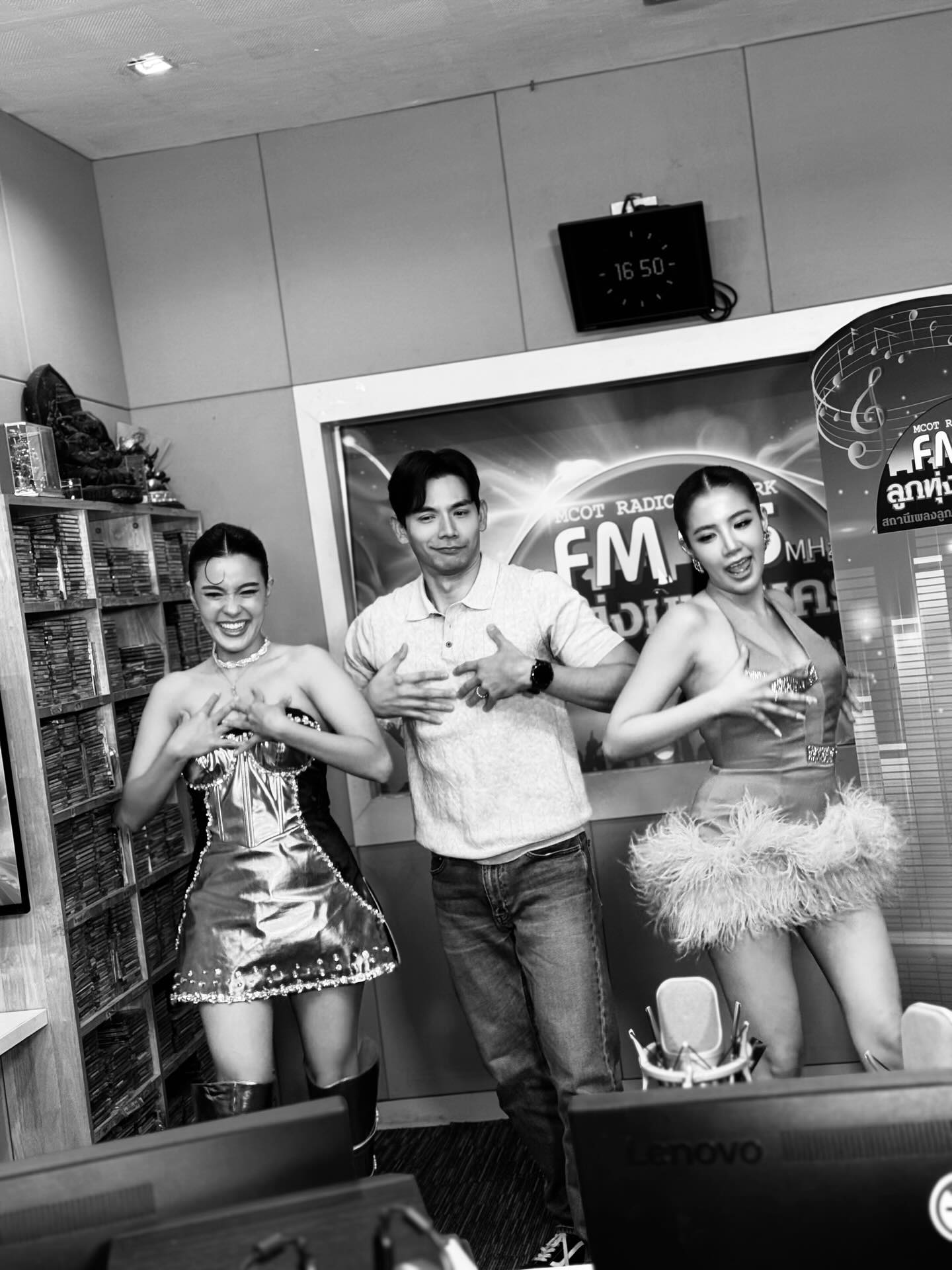 ใบเตย - สุธีวัน ทวีสิน