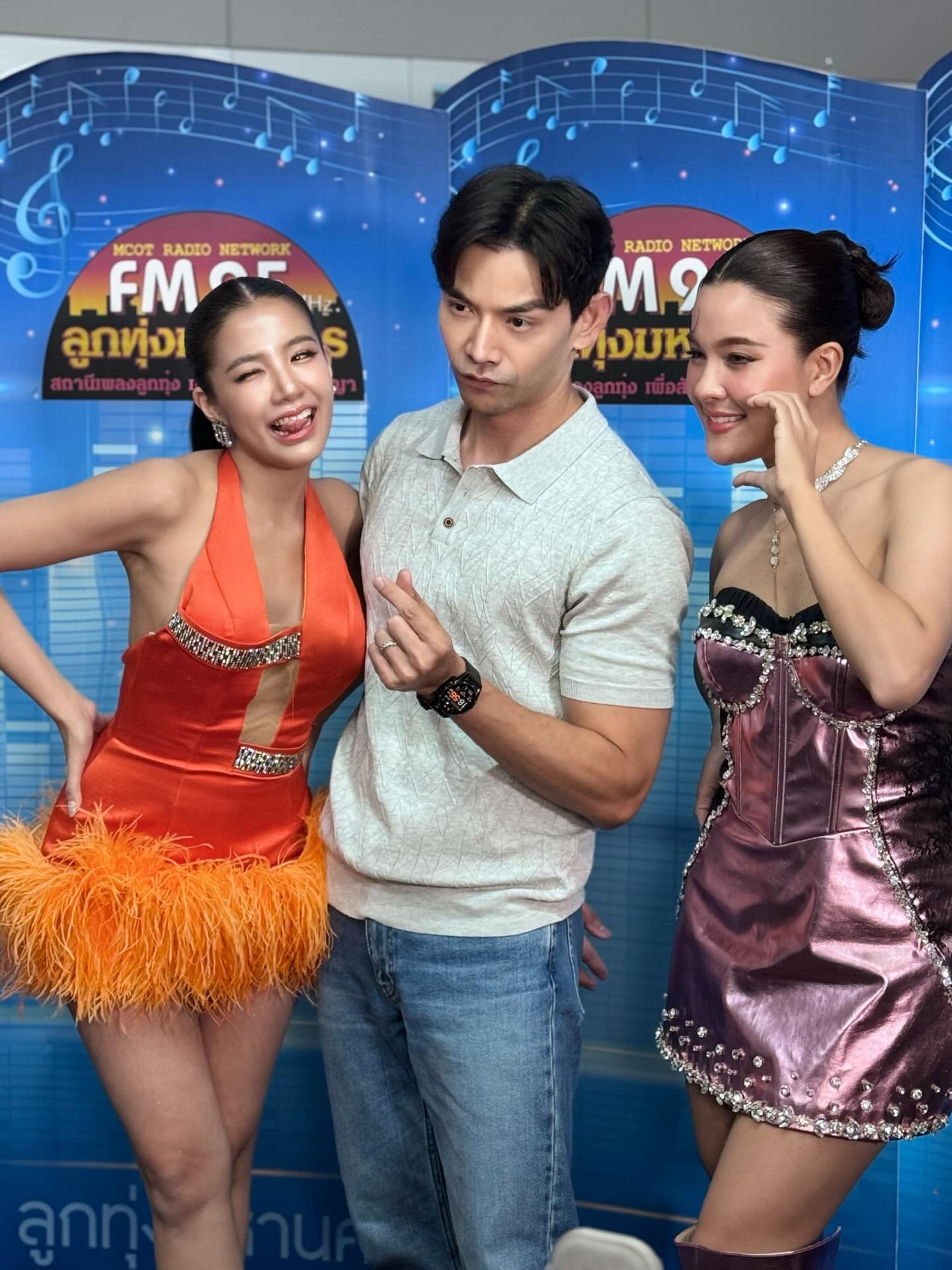 ใบเตย - สุธีวัน ทวีสิน