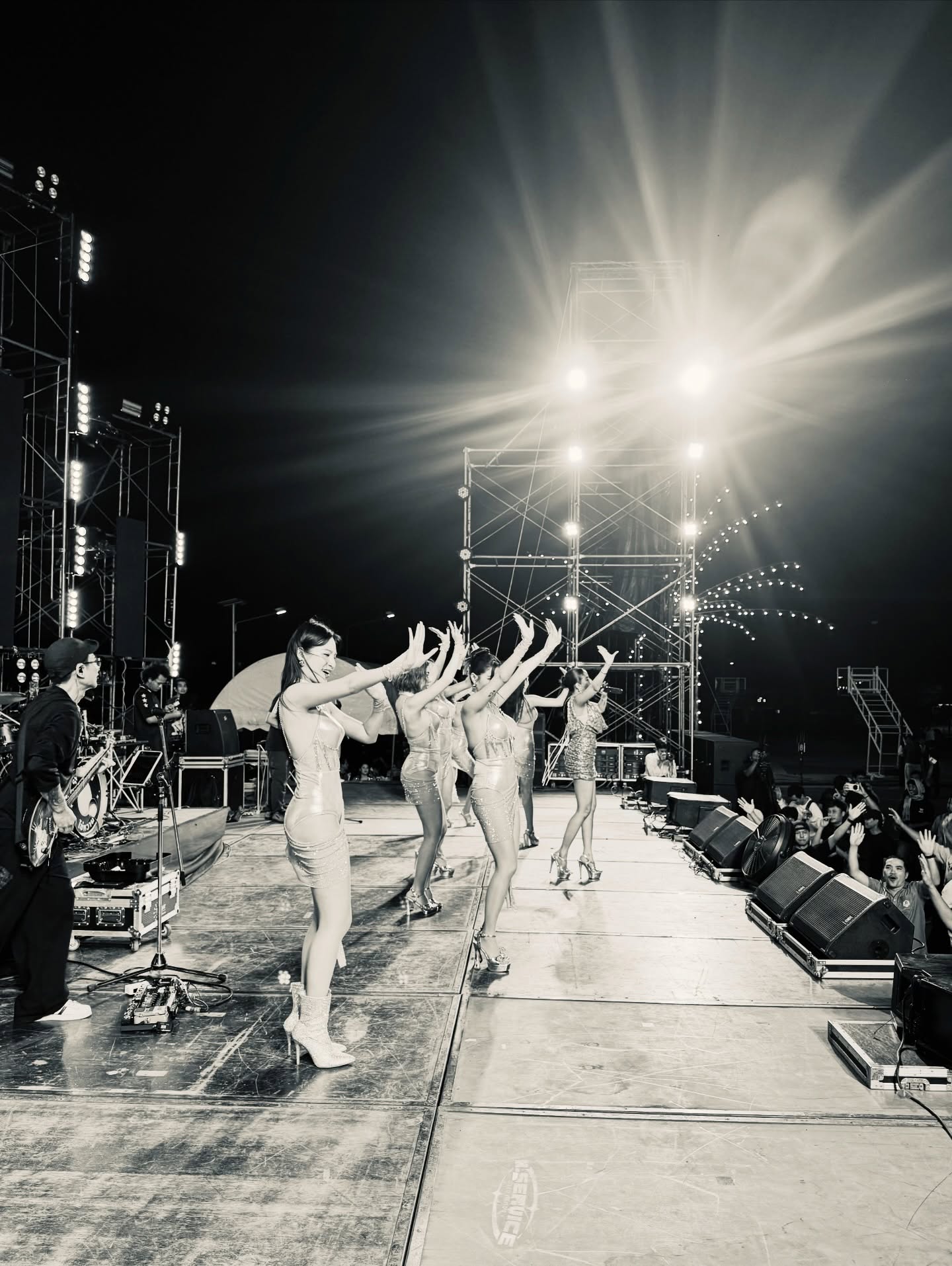 ใบเตย - สุธีวัน ทวีสิน