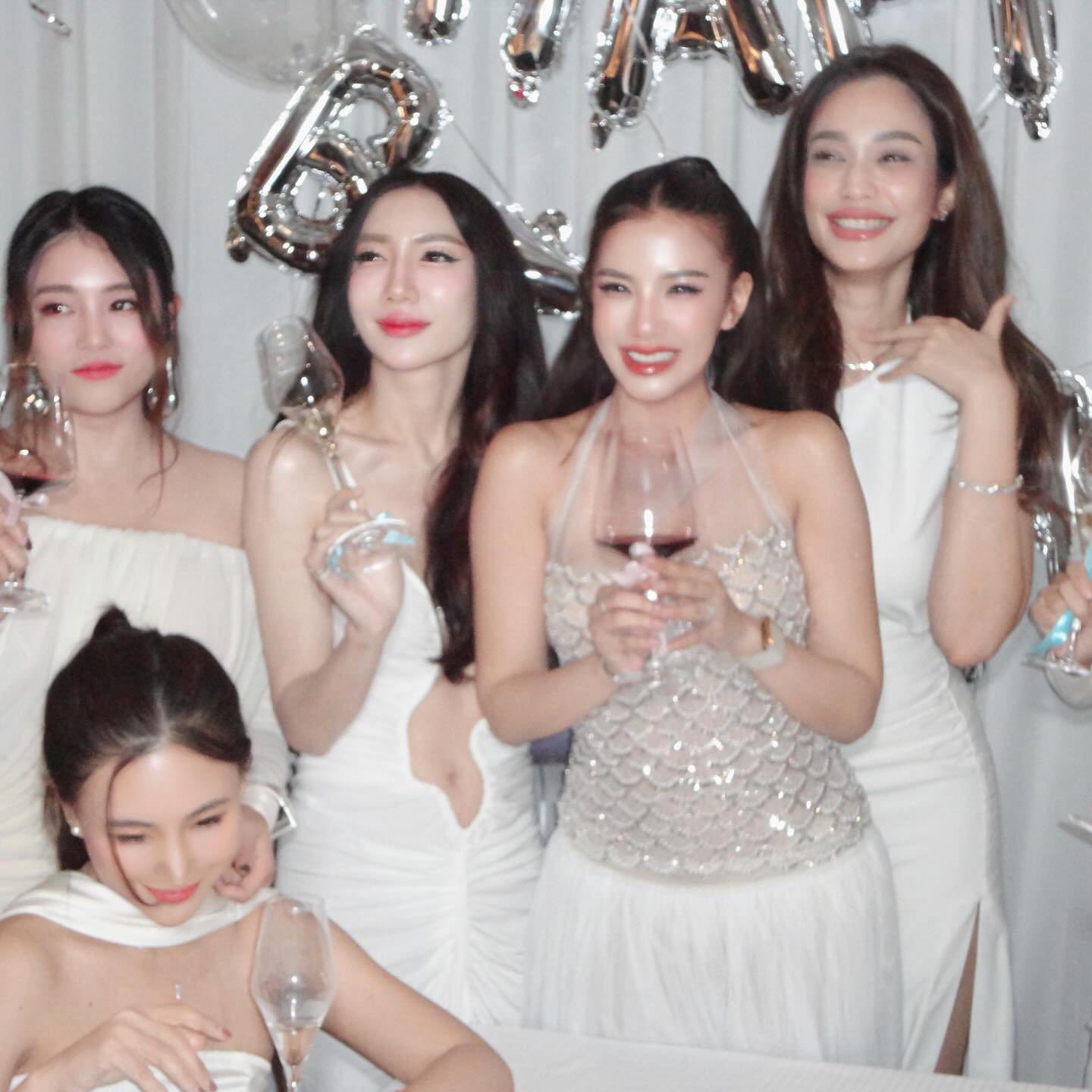 ใบเตย - สุธีวัน ทวีสิน