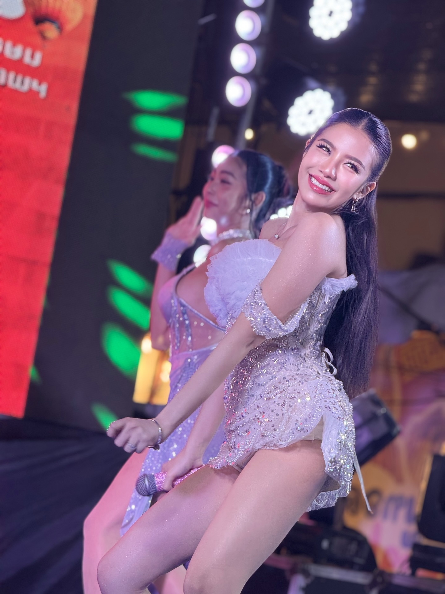 ใบเตย - สุธีวัน ทวีสิน