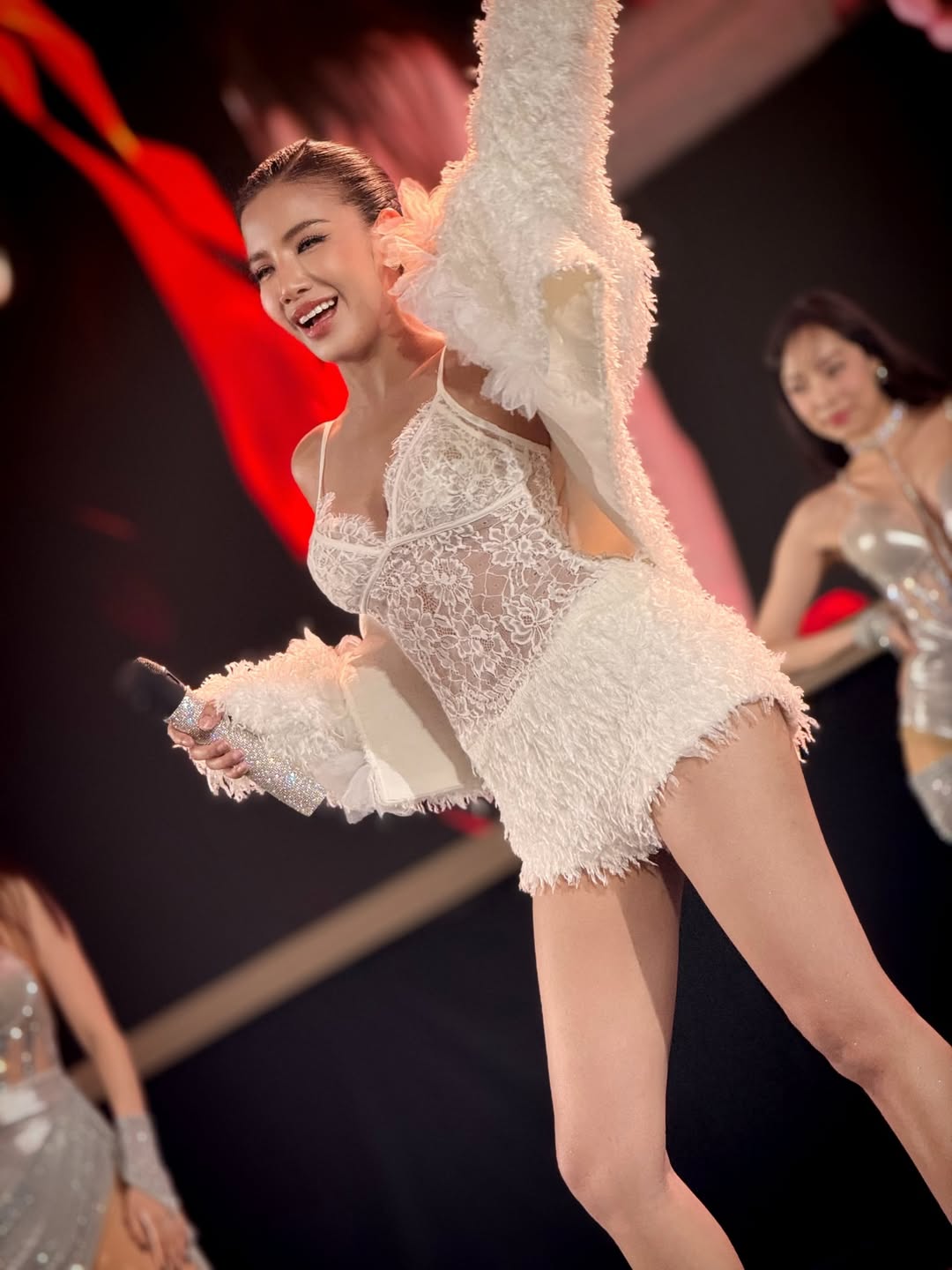 ใบเตย - สุธีวัน ทวีสิน