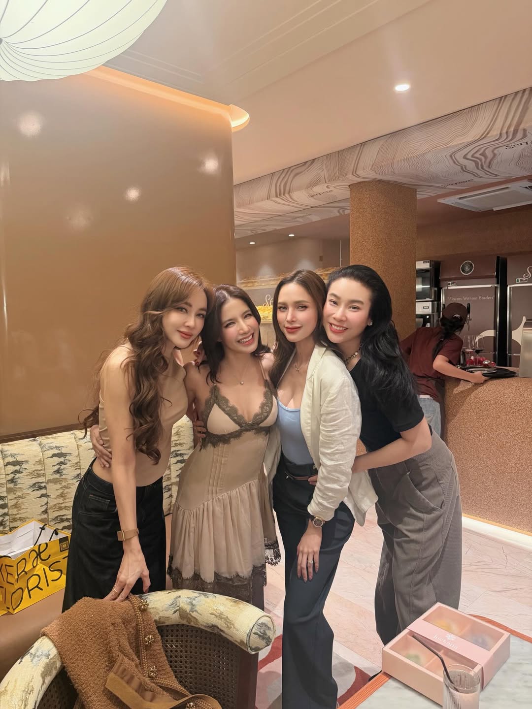 ใบเตย - สุธีวัน ทวีสิน