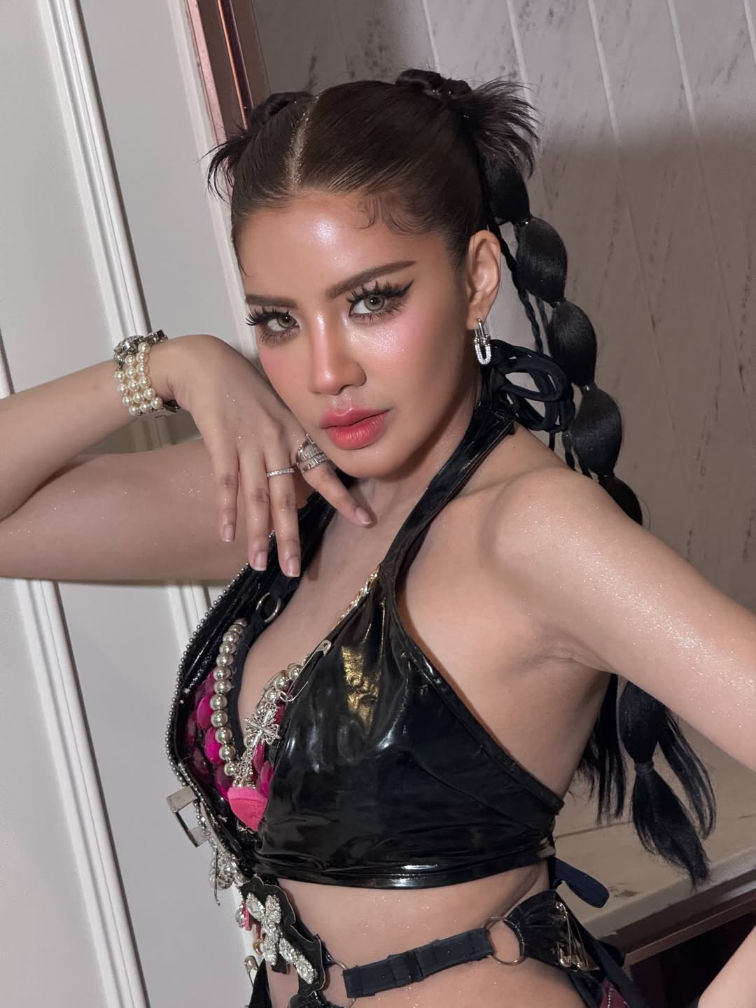 ใบเตย - สุธีวัน ทวีสิน