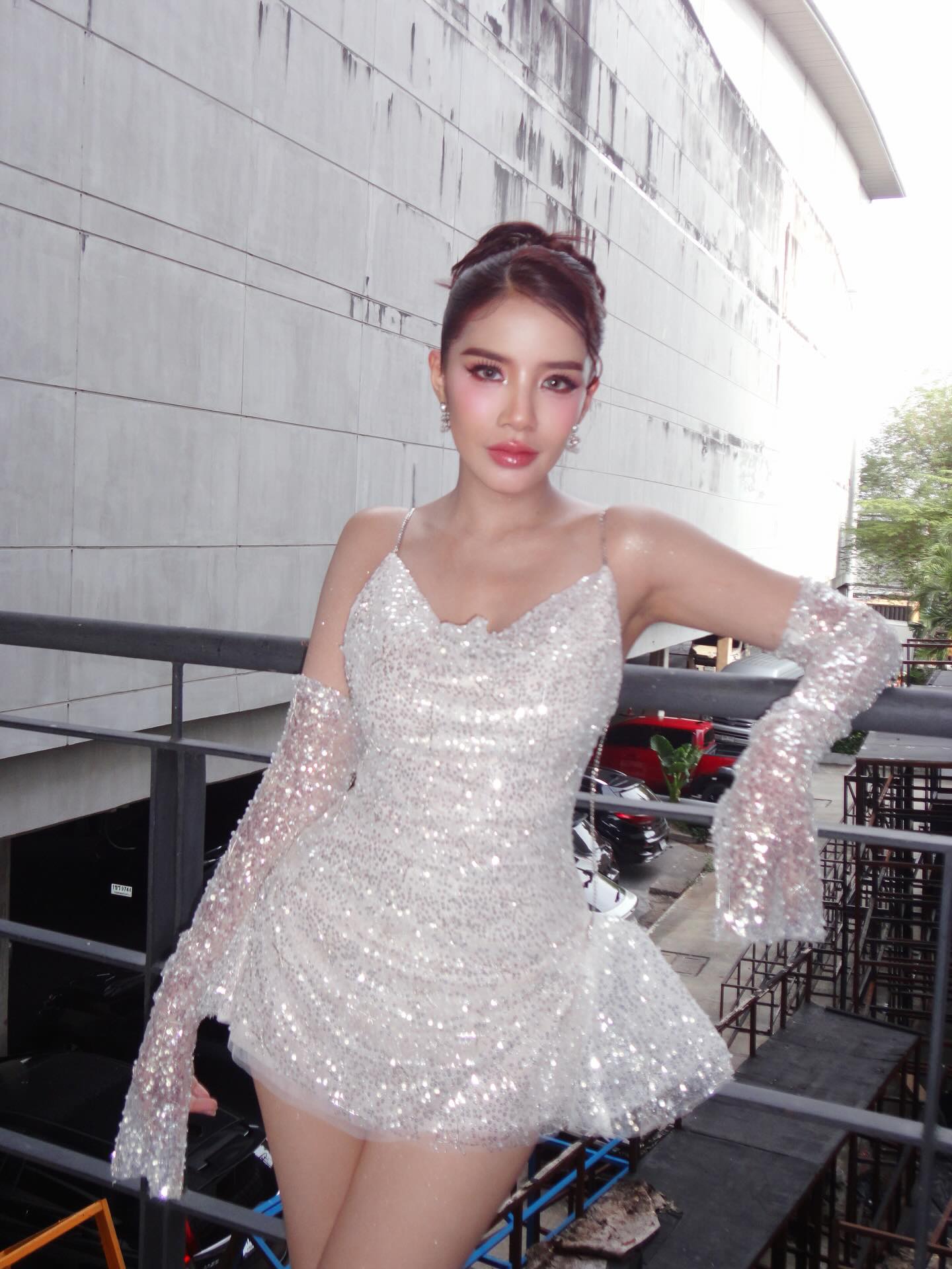 ใบเตย - สุธีวัน ทวีสิน