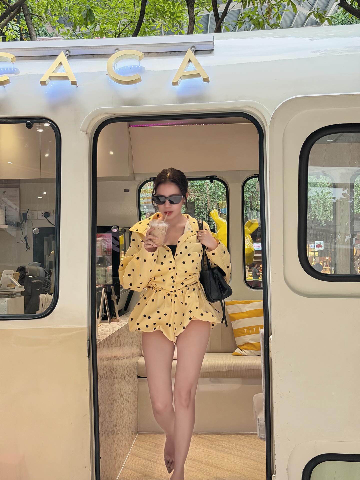 ใบเตย - สุธีวัน ทวีสิน