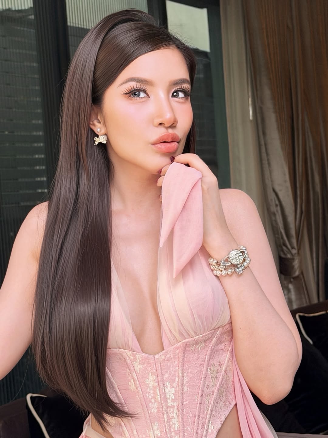ใบเตย - สุธีวัน ทวีสิน