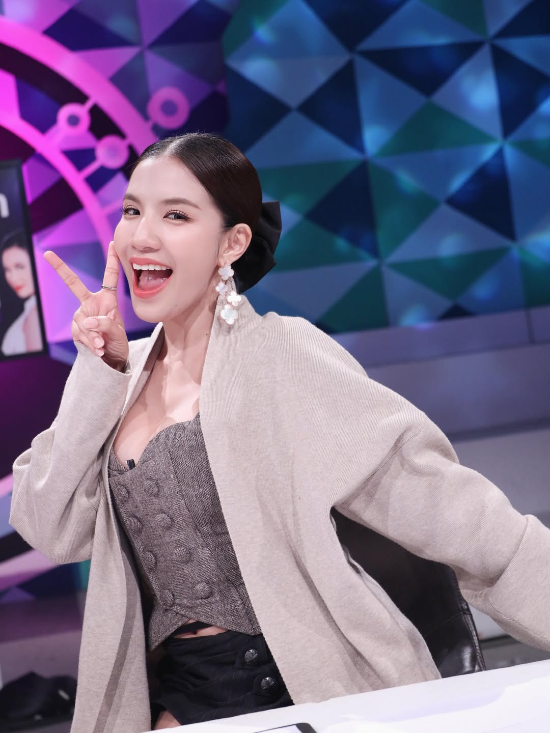 ใบเตย - สุธีวัน ทวีสิน