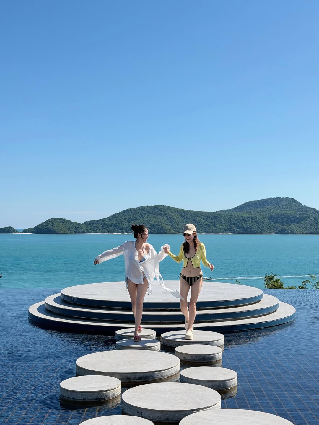 ใบเตย - สุธีวัน ทวีสิน