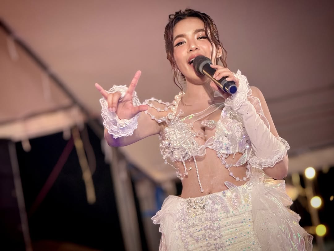 ใบเตย - สุธีวัน ทวีสิน
