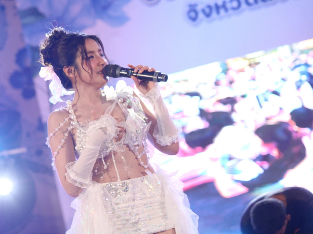 ใบเตย - สุธีวัน ทวีสิน