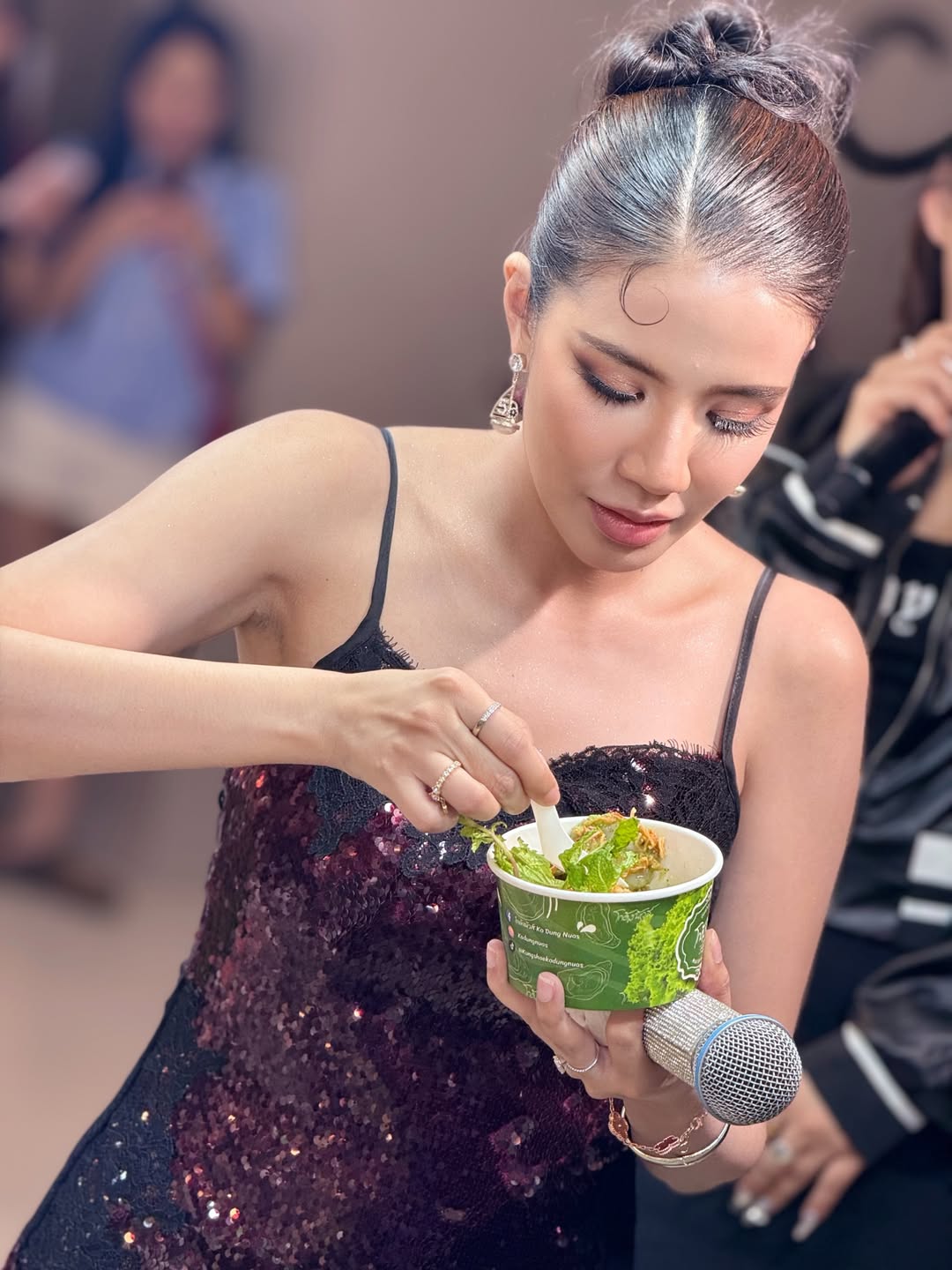 ใบเตย - สุธีวัน ทวีสิน
