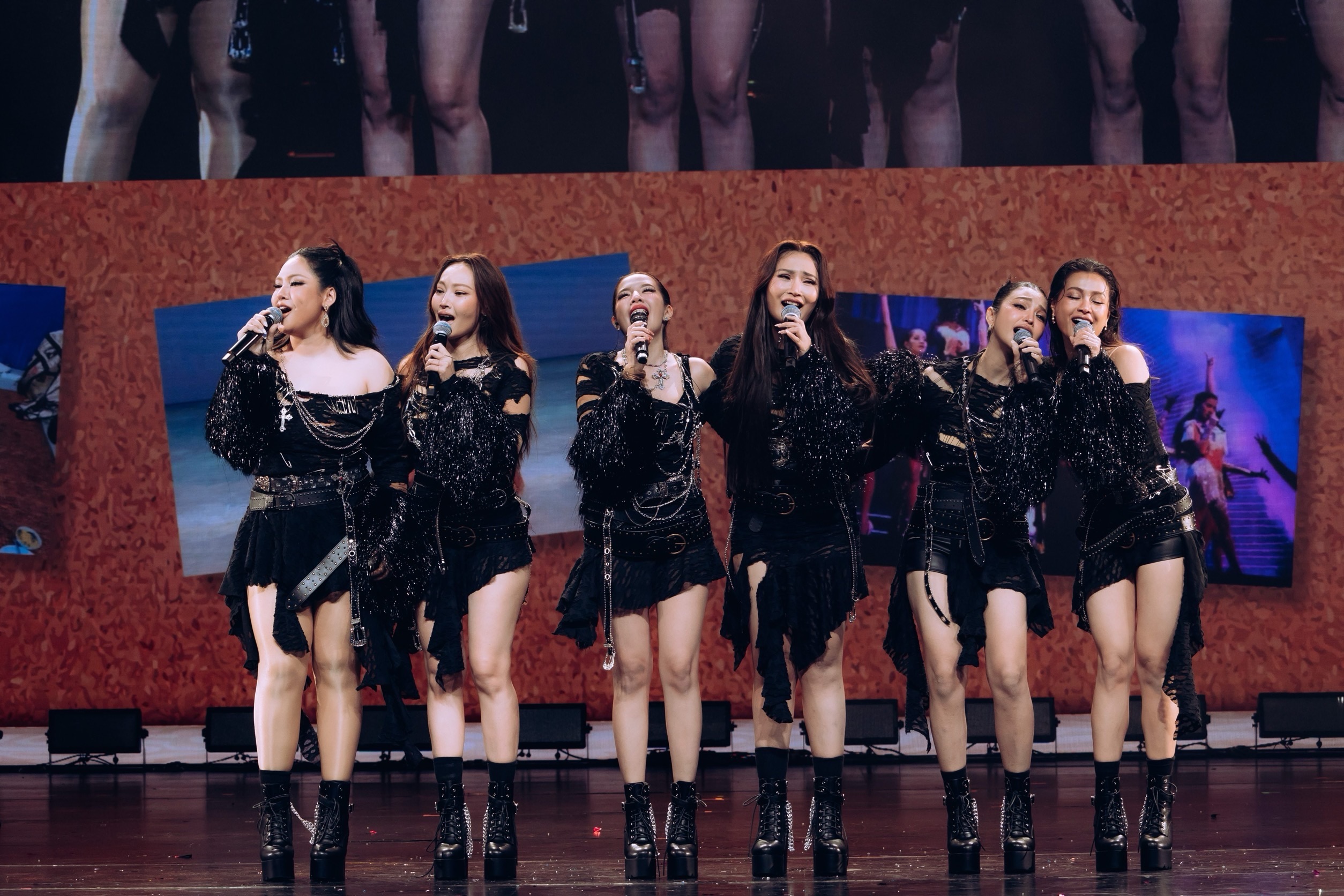 ใบเตย - สุธีวัน ทวีสิน