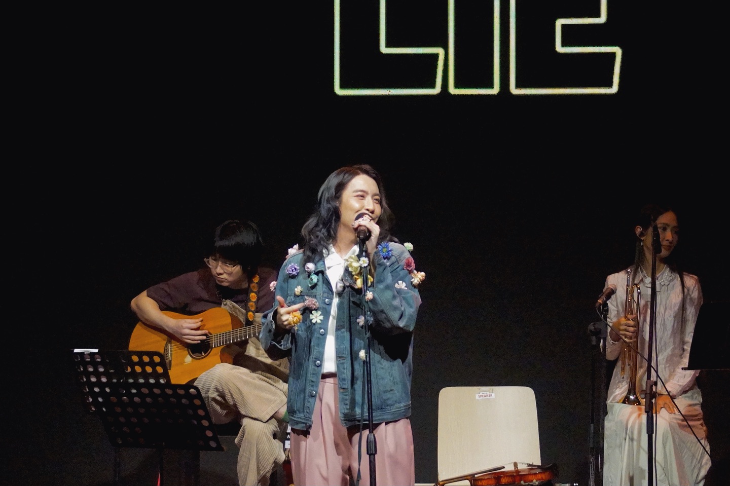 ซิน - ทศพร อาชวานันทกุล