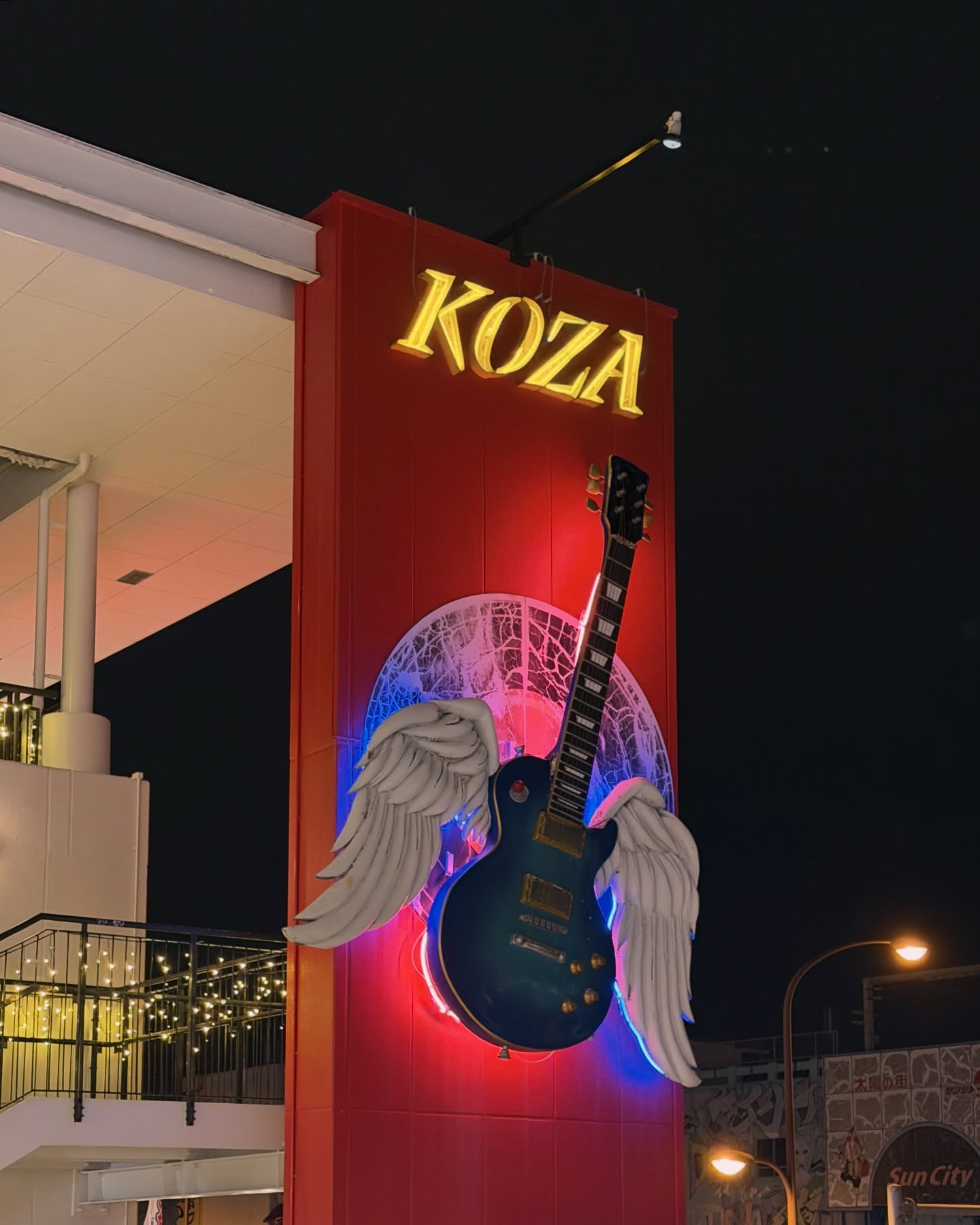 ซิน - ทศพร อาชวานันทกุล