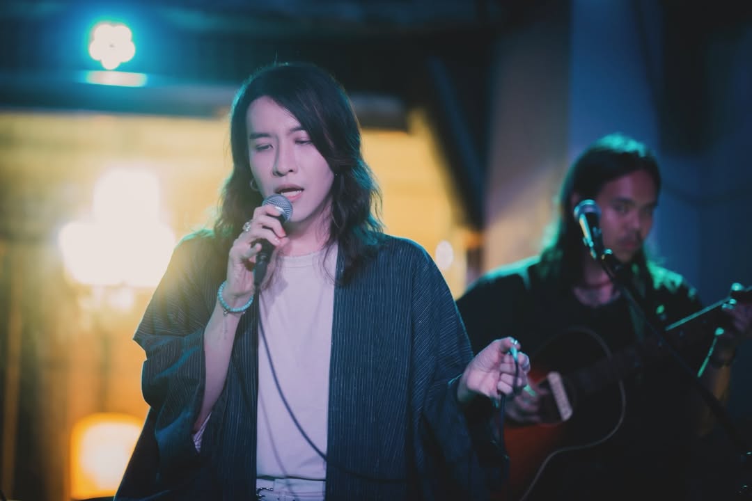 ซิน - ทศพร อาชวานันทกุล