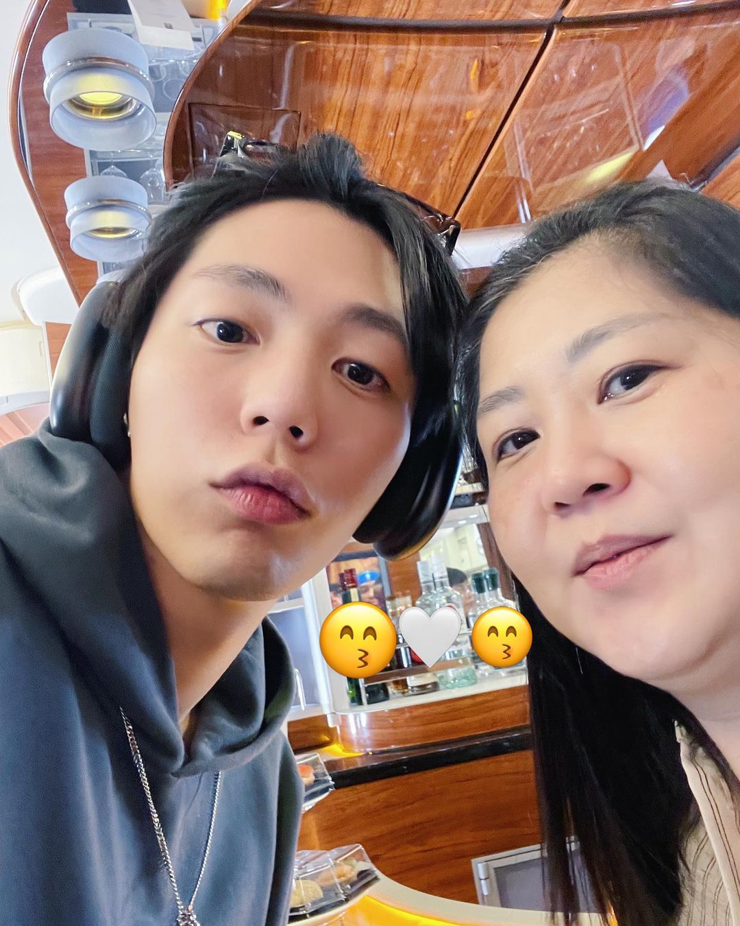 อัพ - ภูมิพัฒน์ เอี่ยมสำอาง