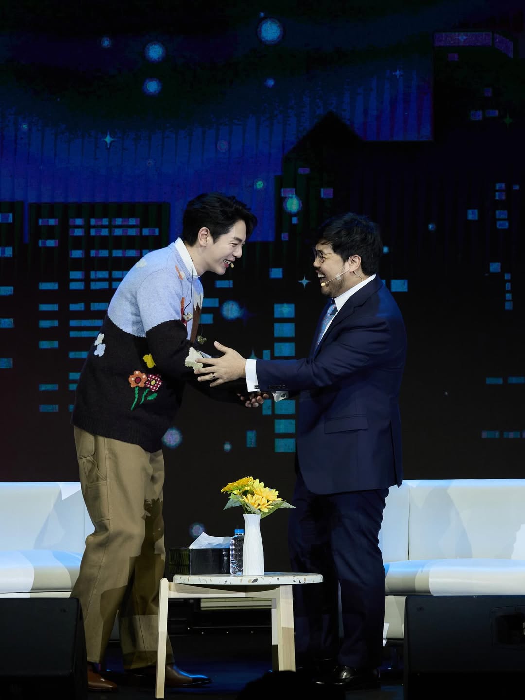 อัพ - ภูมิพัฒน์ เอี่ยมสำอาง