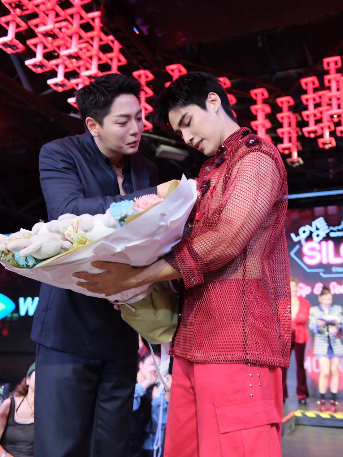 อัพ - ภูมิพัฒน์ เอี่ยมสำอาง