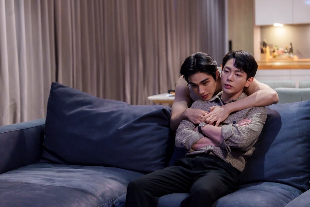 อัพ - ภูมิพัฒน์ เอี่ยมสำอาง