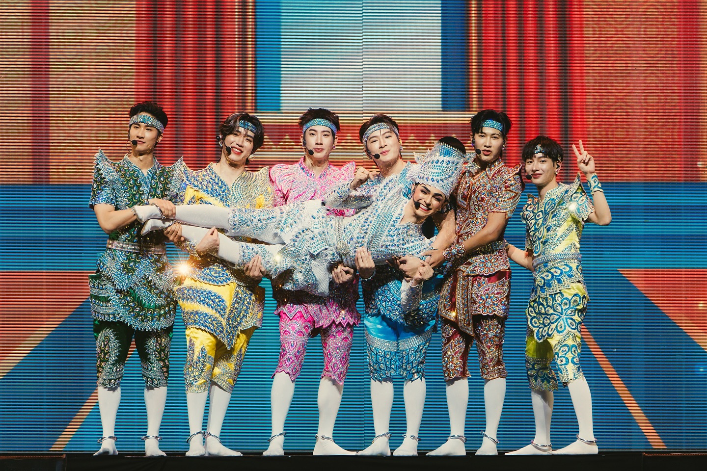 สิงโต - ปราชญา เรืองโรจน์
