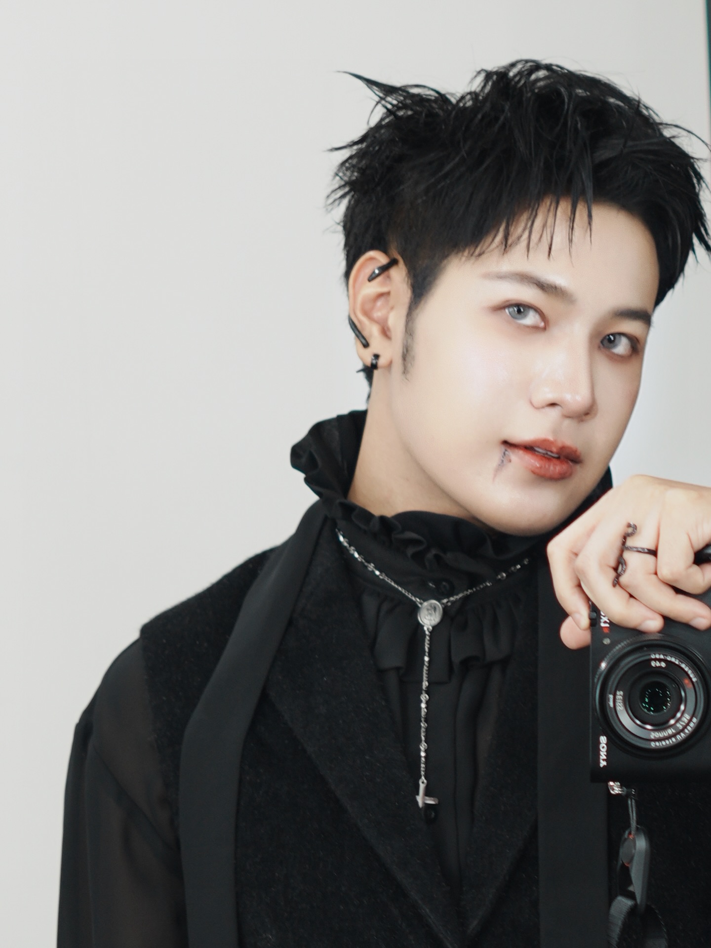 สิงโต - ปราชญา เรืองโรจน์