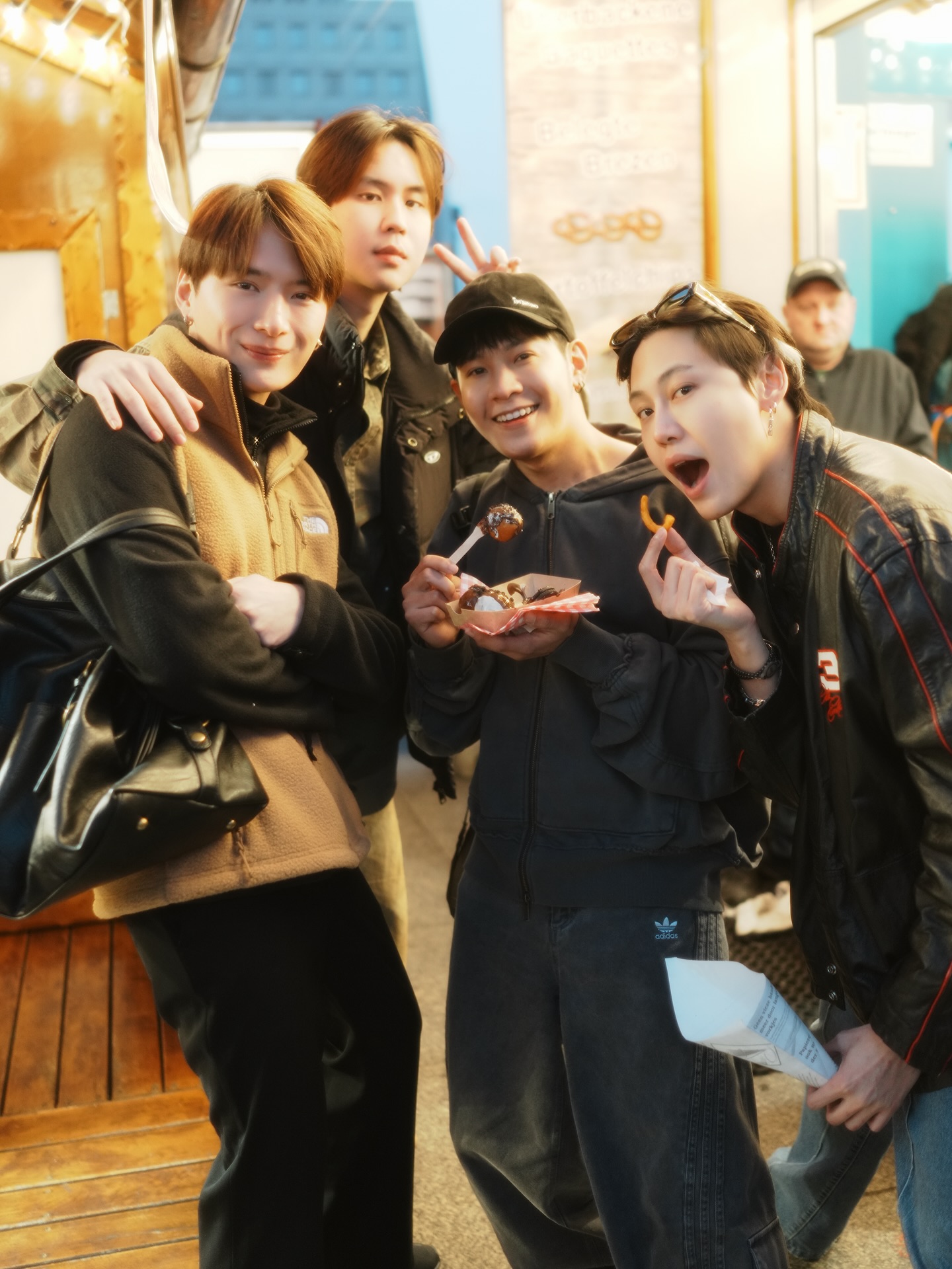 สิงโต - ปราชญา เรืองโรจน์