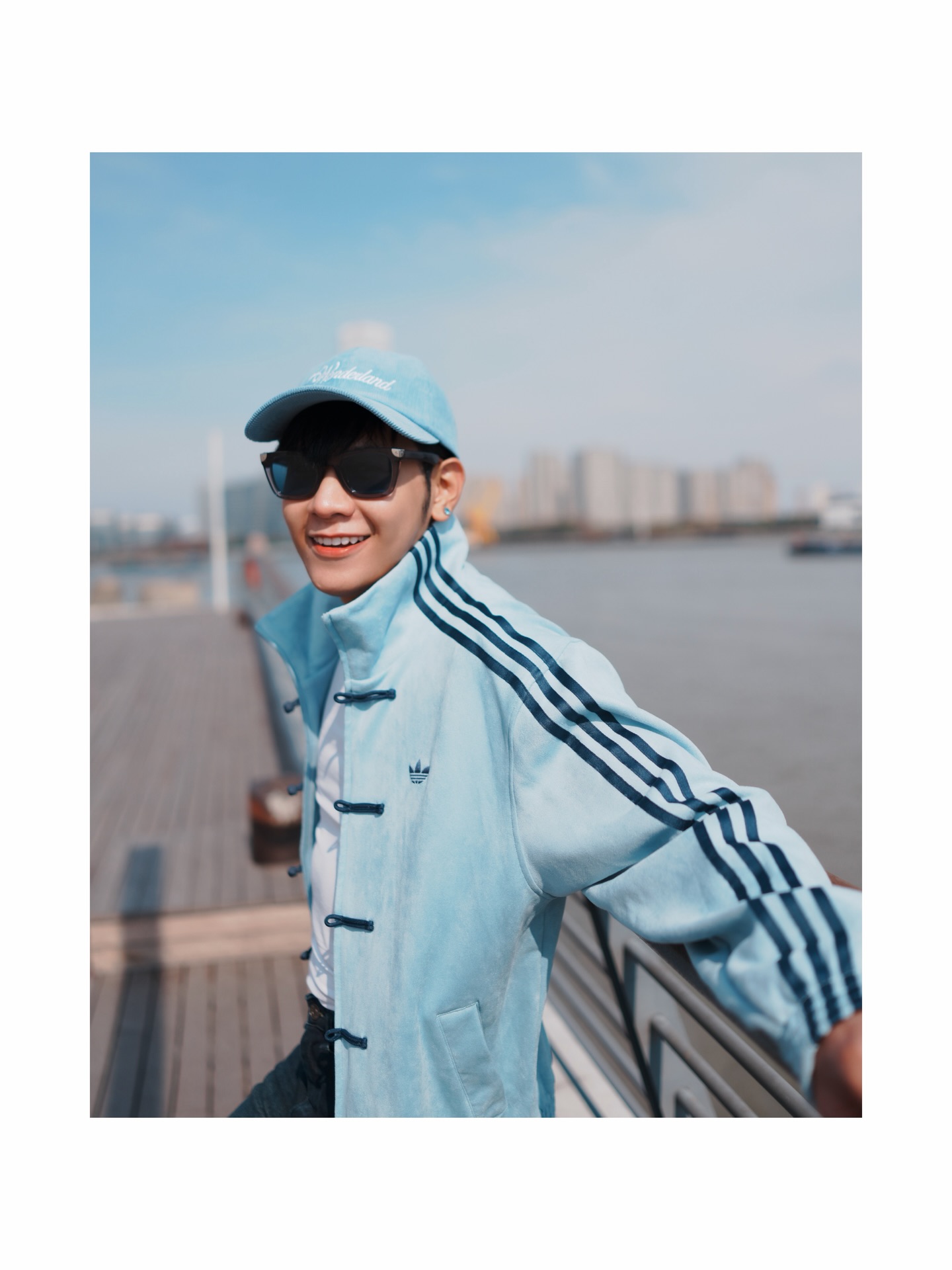 สิงโต - ปราชญา เรืองโรจน์