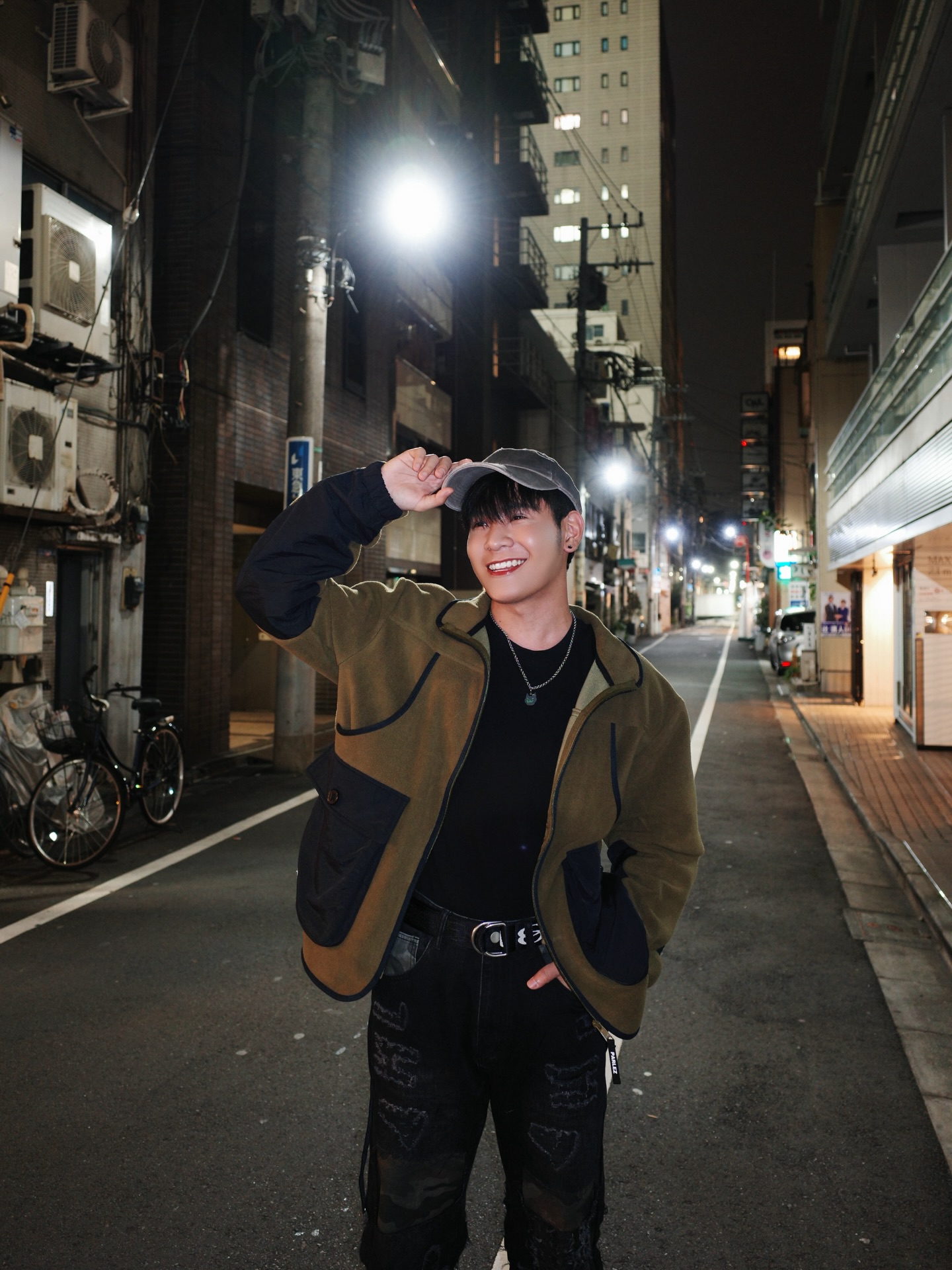 สิงโต - ปราชญา เรืองโรจน์