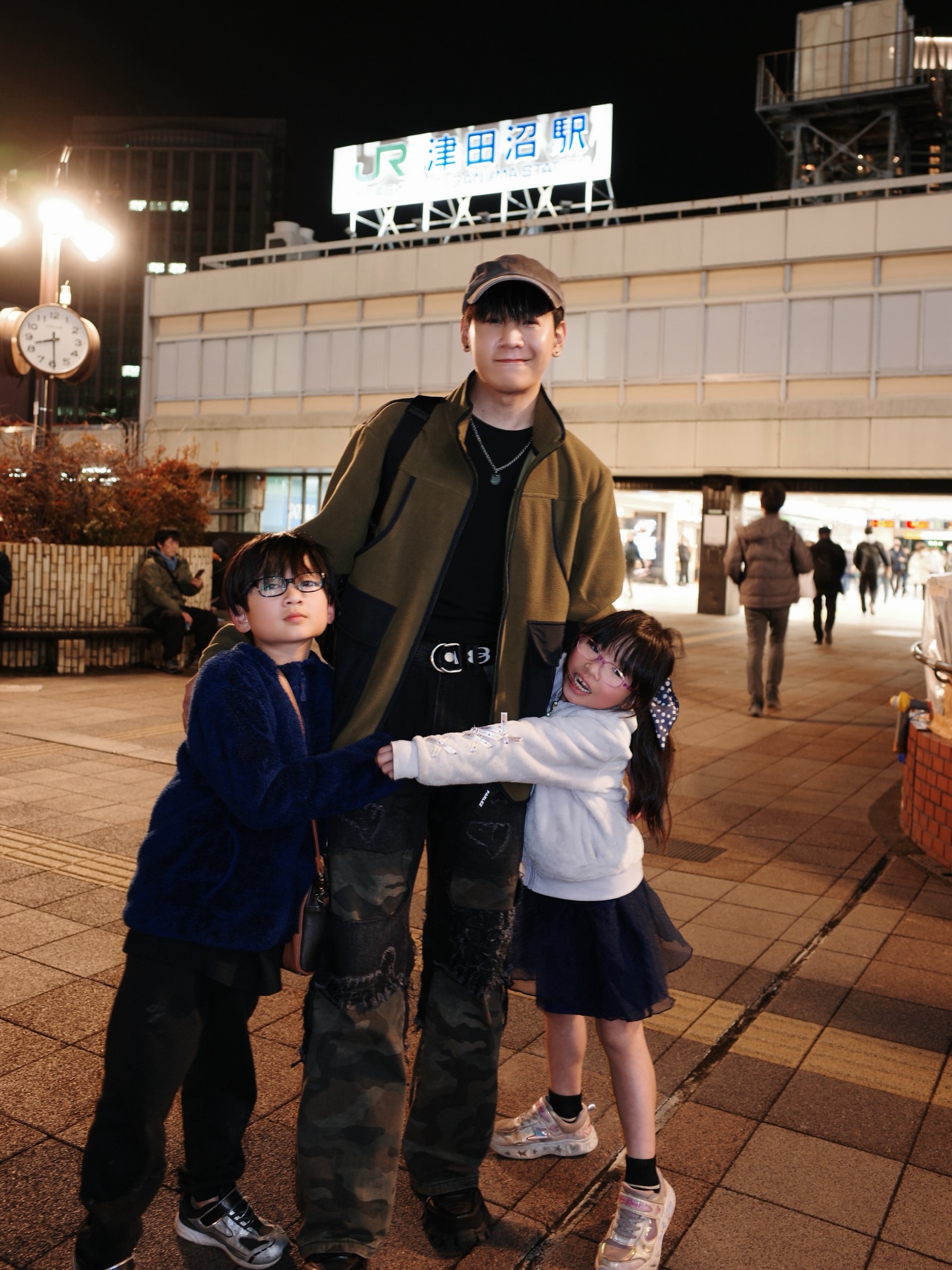 สิงโต - ปราชญา เรืองโรจน์